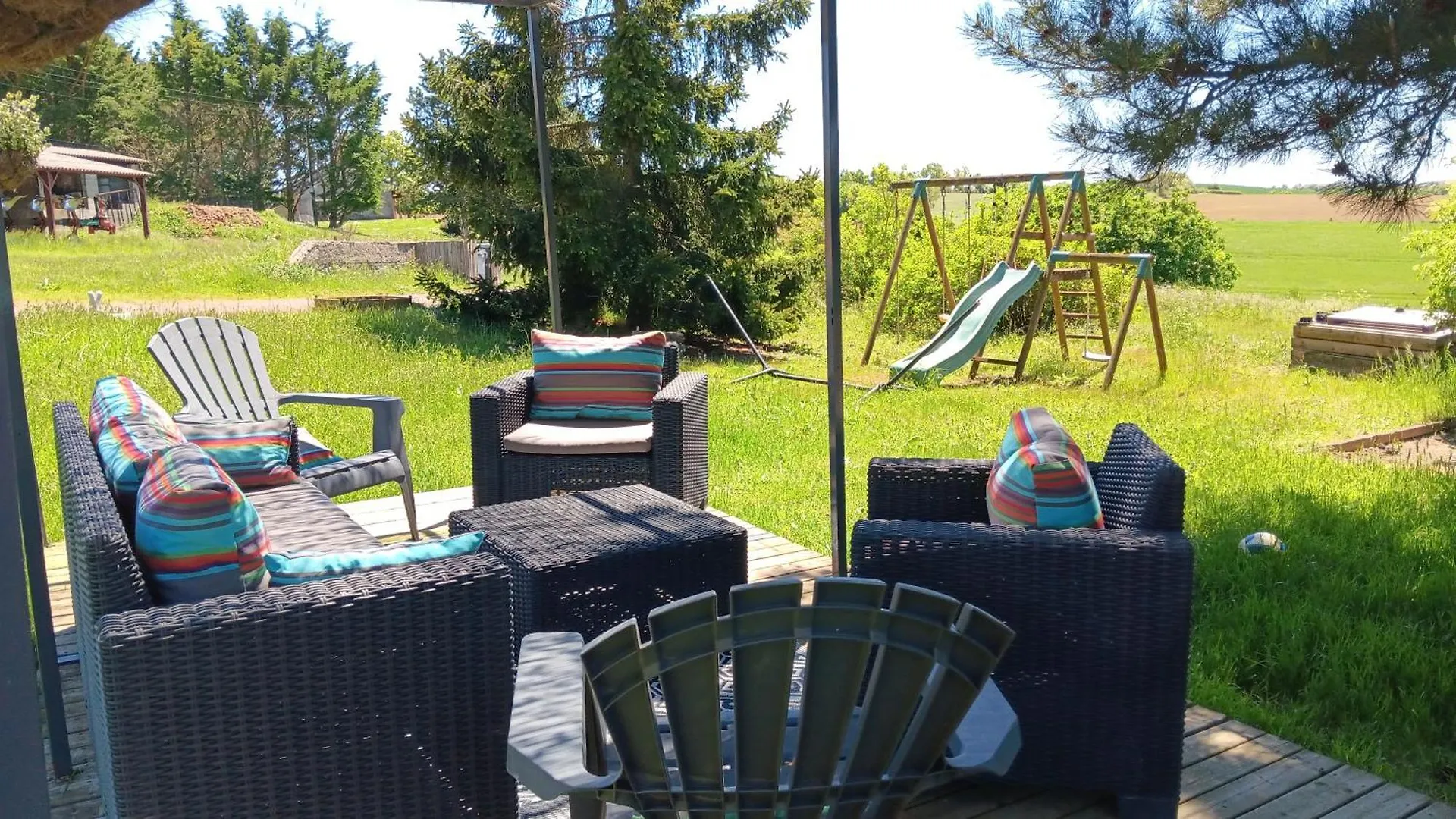Le Grand Gite Saint-Beauzely Feriehus